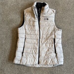 Mountain Hardwear Women's White Quilted Down-Style Vest with Black Trim